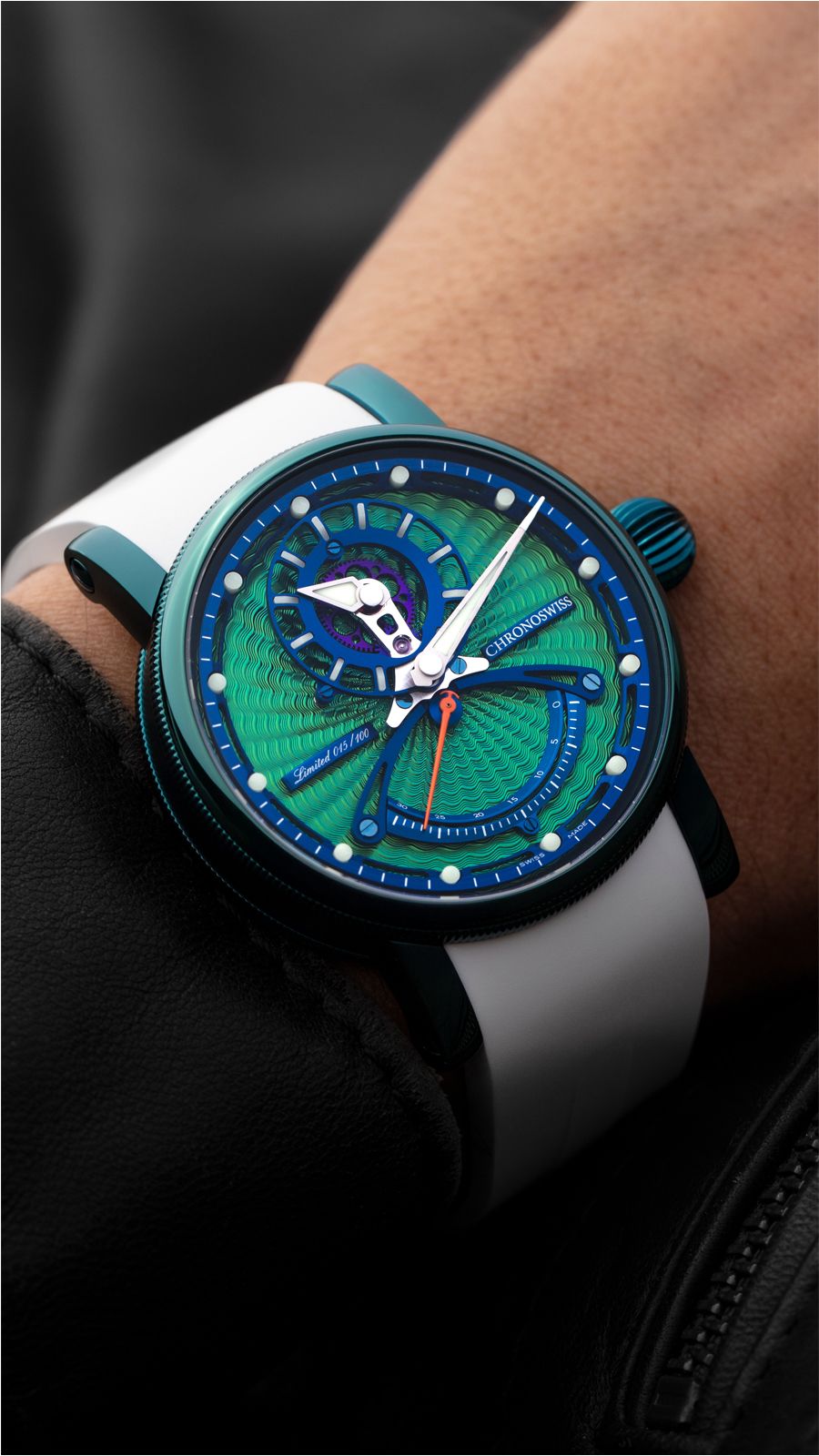 L GEAR RISING ×WIRED コラボ腕時計 メタルギア ライジング リベンジェンス』とセイコー“WIRED”のコラボ