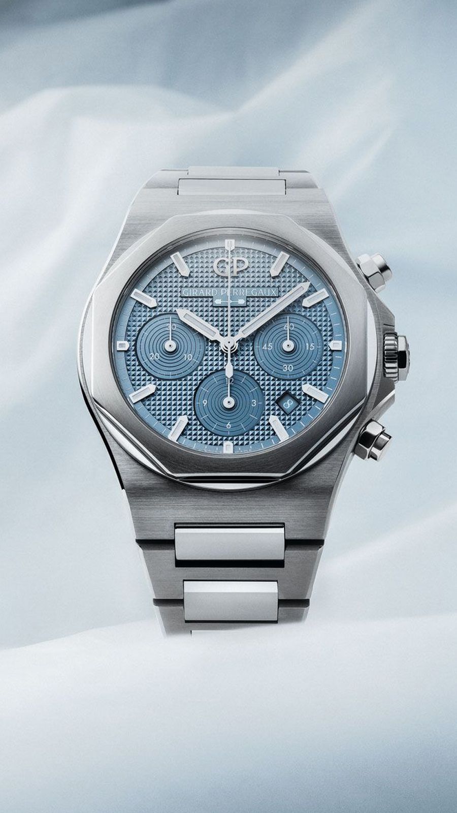 Girard-Perregaux Laureato