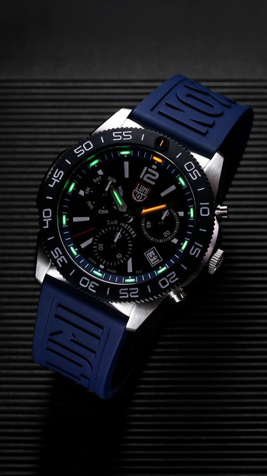 LUMINOX　０３００ー1gbq  H3LX 0300 Series Sea Turtle – Luminox Canada