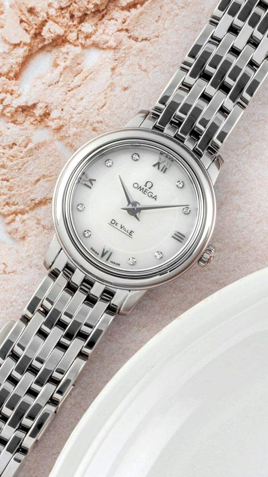 Omega De Ville Quartz Watch | 424.10.24.60.55.001