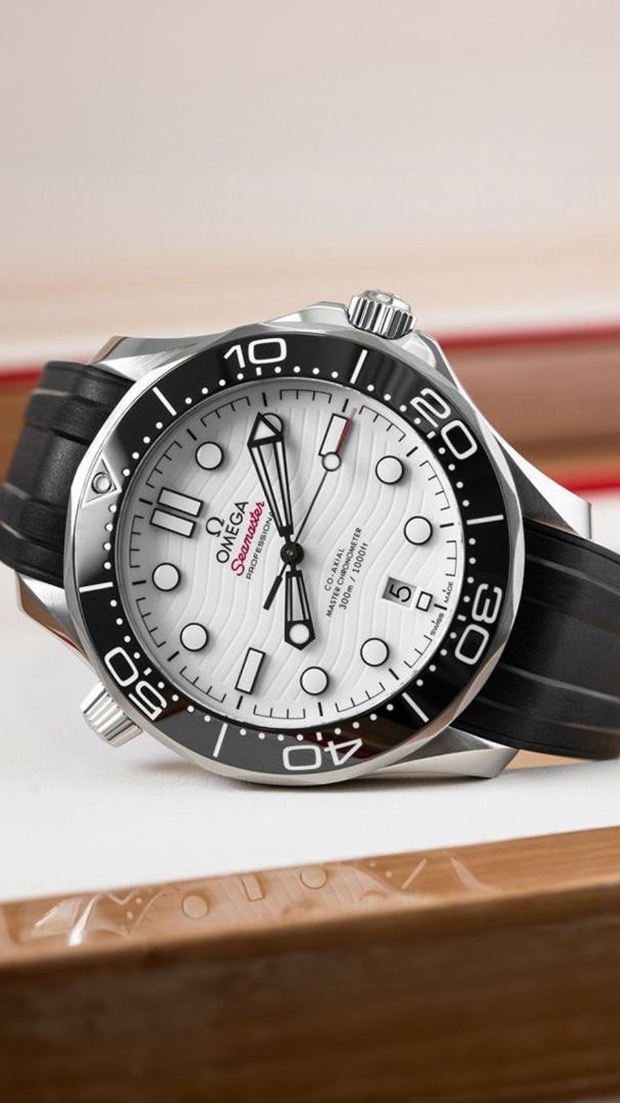 Omega seamaster white sale