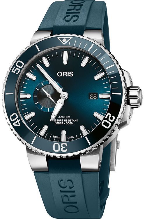 Oris Aquis Small Second Date 45.5 mm Watch in Blue Dial