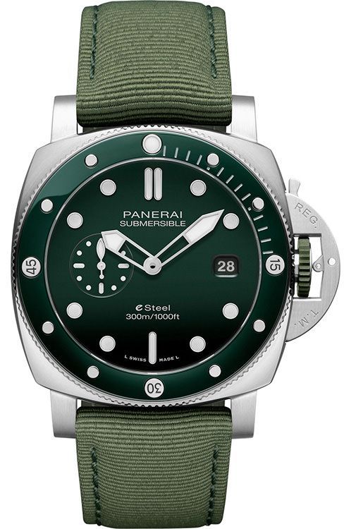 Panerai Submersible 44 mm Watch in Green Dial