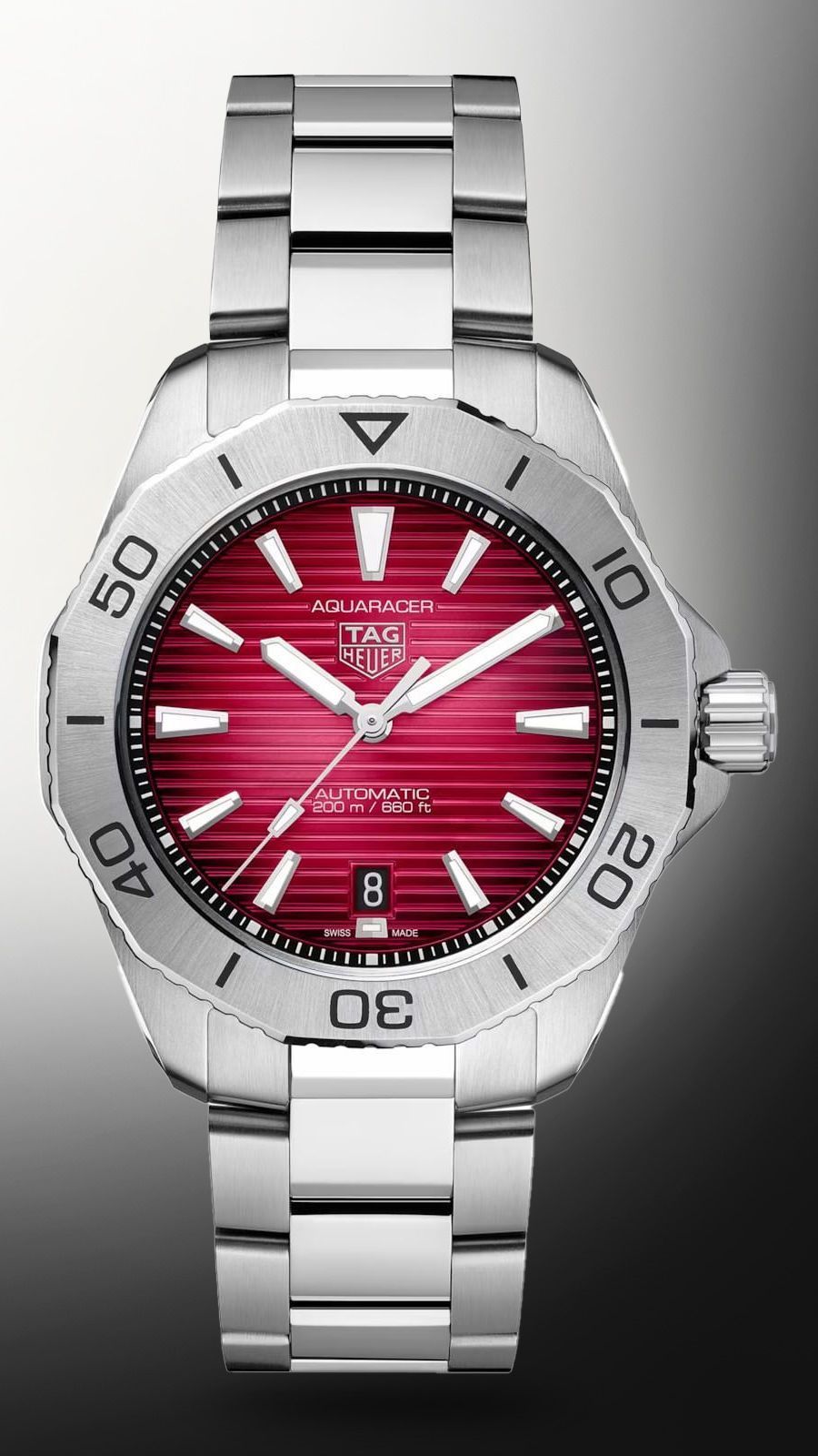 TAG Heuer Professional 200 40 mm Watch in Red Dial