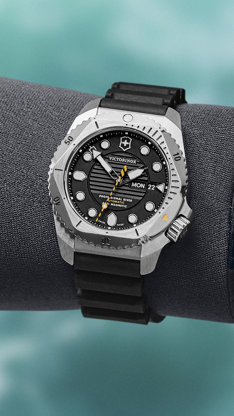 Victorinox Dive Pro Automatic Watch | 241994