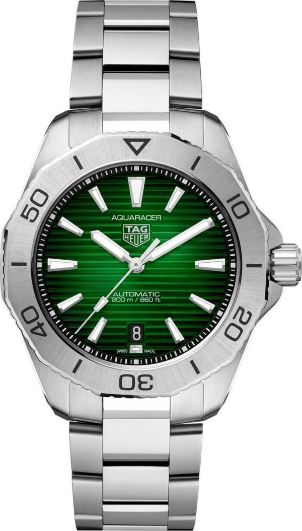 TAG Heuer Professional 200 40 mm Watch in Green Dial