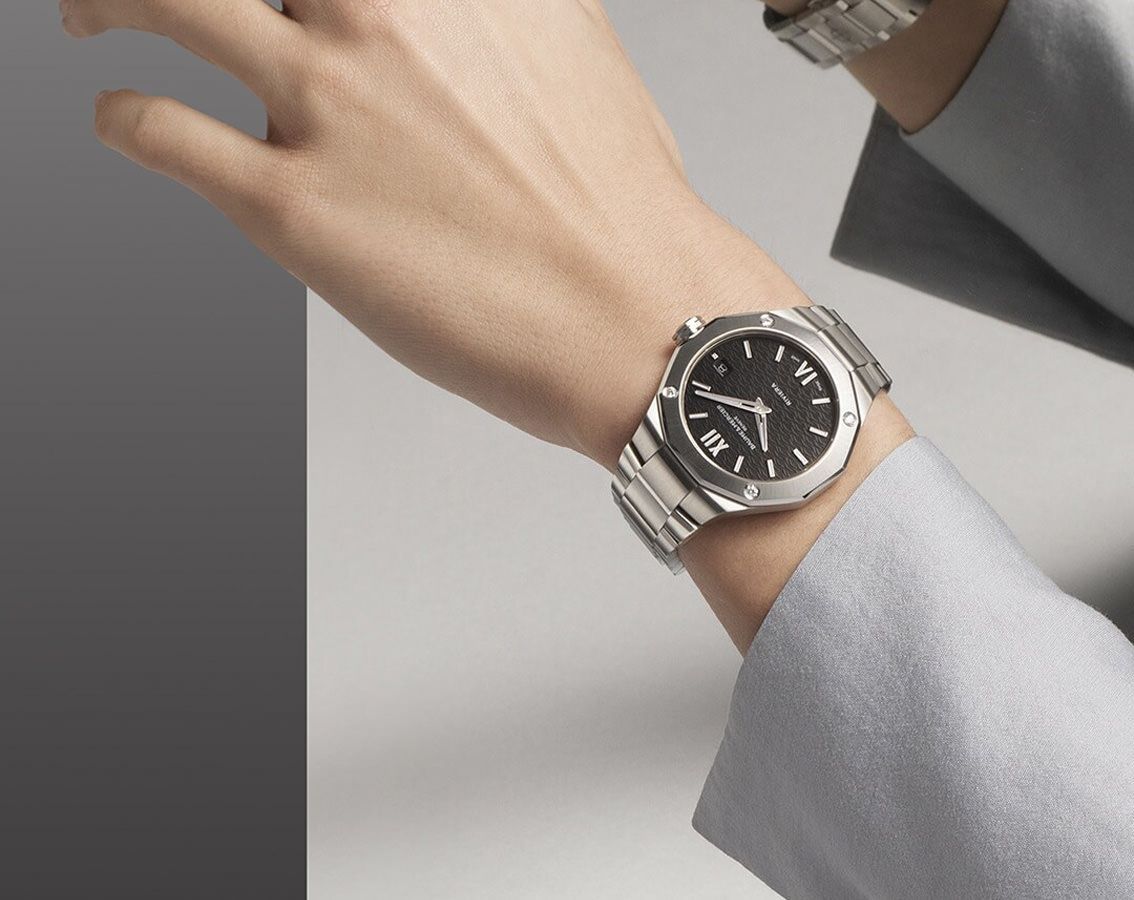 Baume & Mercier Riviera  Grey Dial 36 mm Quartz Watch For Women - 4