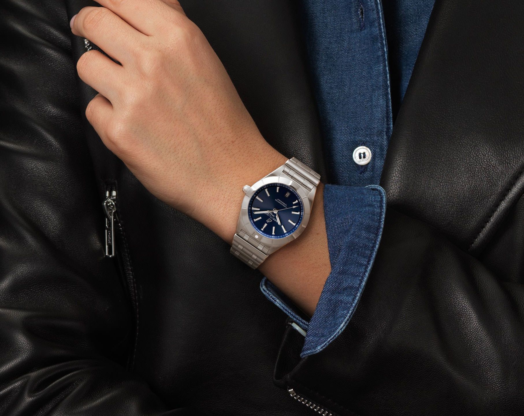 Breitling Chronomat  Blue Dial 32 mm Quartz Watch For Women - 5