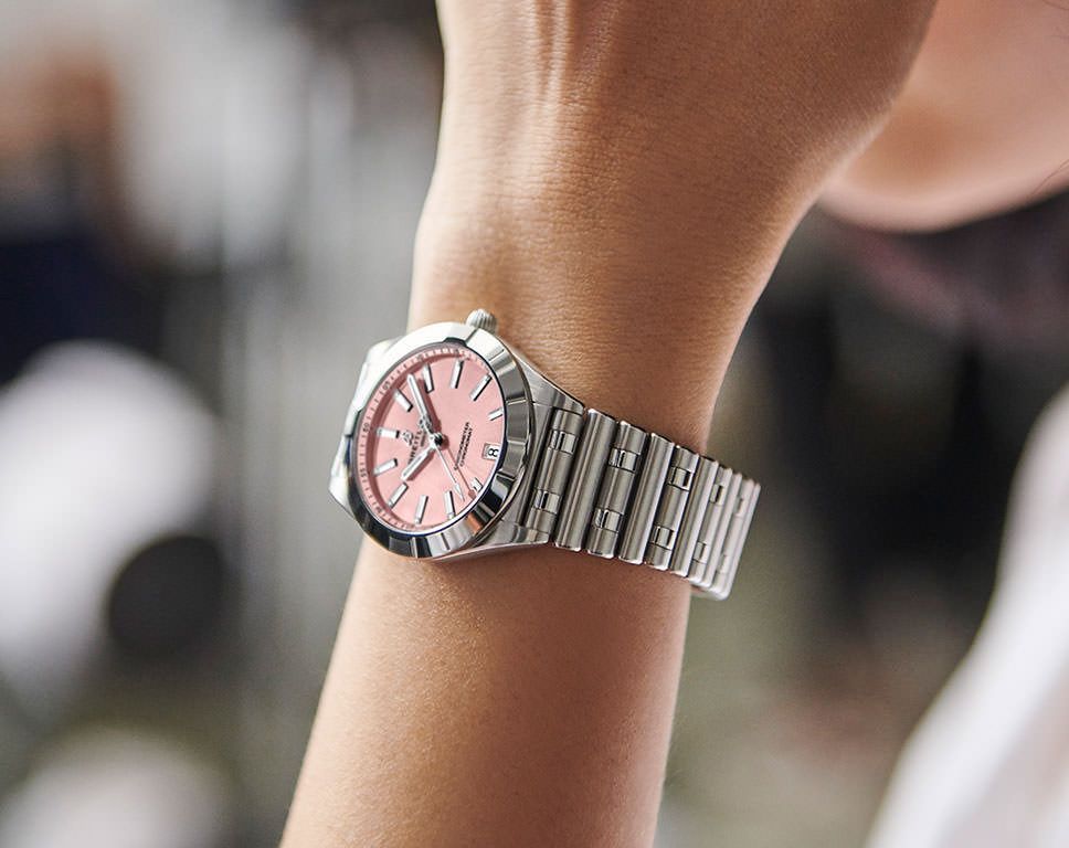 Breitling Chronomat  Pink Dial 32 mm Quartz Watch For Women - 5