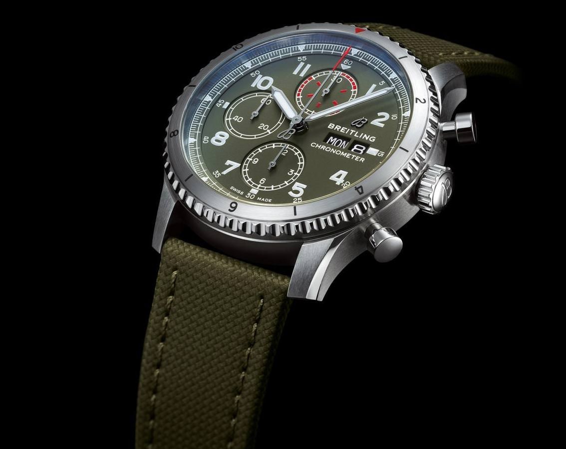 Breitling  43 mm Watch in Green Dial For Men - 3