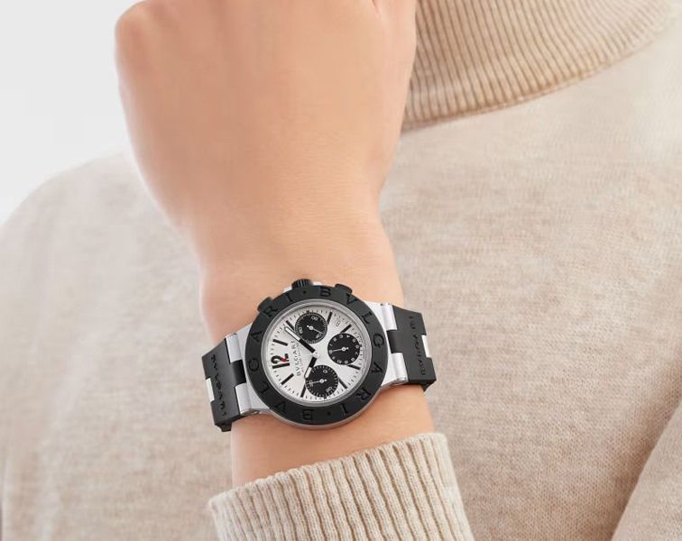 ㊙️ H Bvlgari Bvlgari Aluminium Chronograph - 103722 - 5,480 USD – The