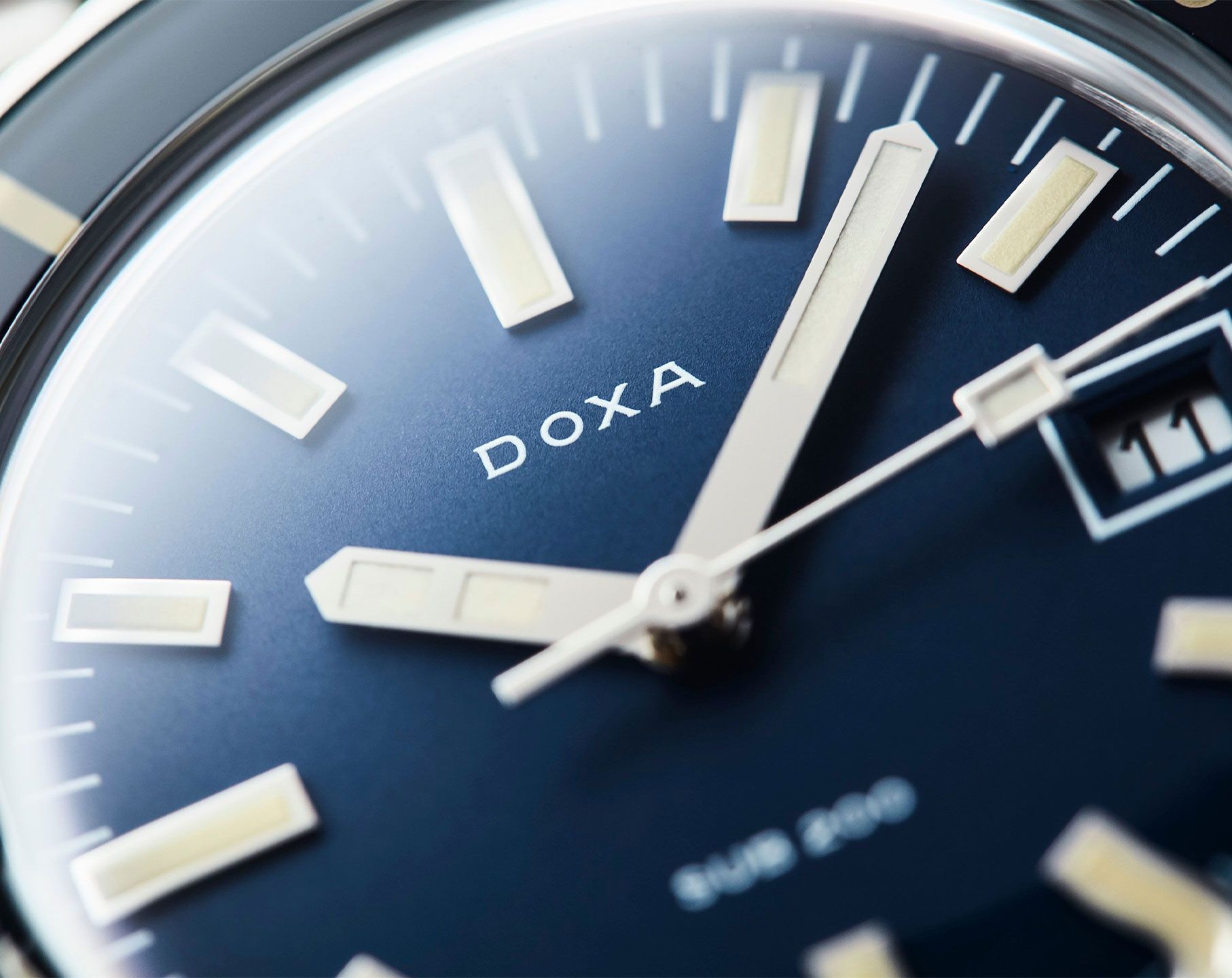 Doxa Caribbean 42 mm Watch in Blue Dial For Men - 6