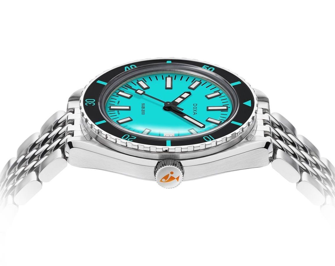 Doxa Aquamarine 42 mm Watch in Turquoise Dial For Men - 2