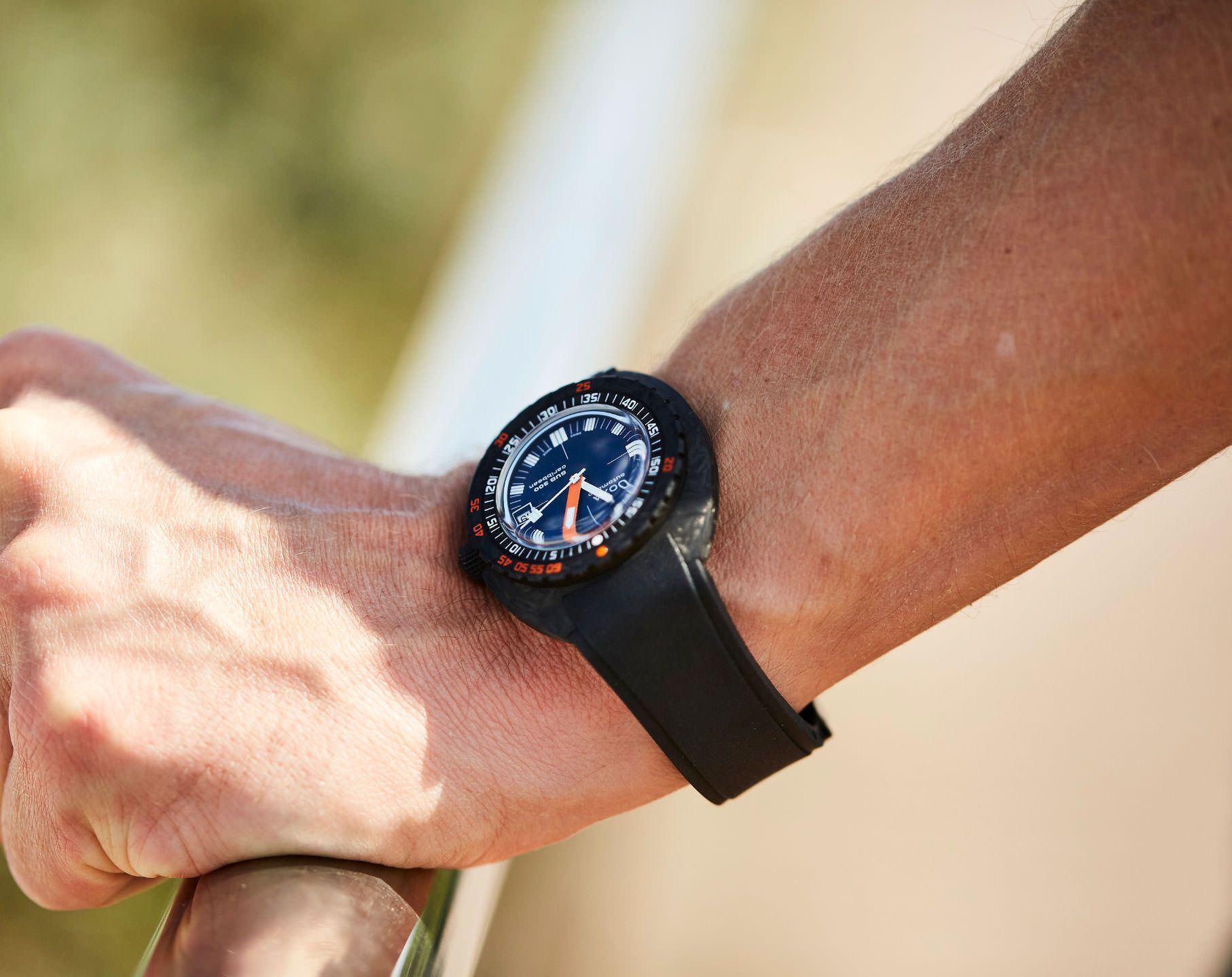 Doxa Caribbean 42.5 mm Watch in Blue Dial For Men - 2