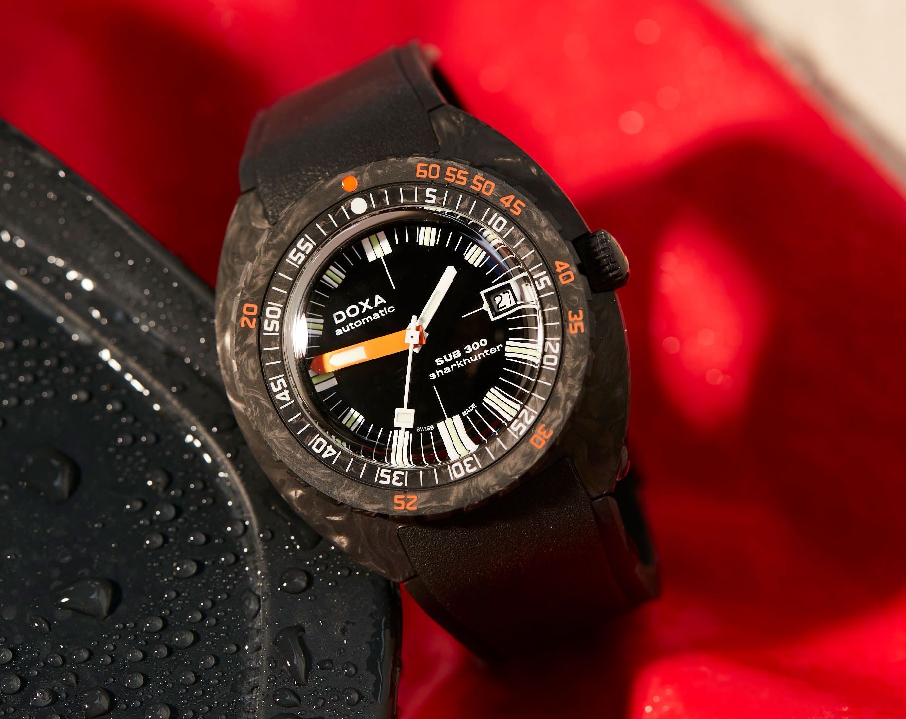 Doxa Sharkhunter 42.5 mm Watch in Black Dial For Men - 7