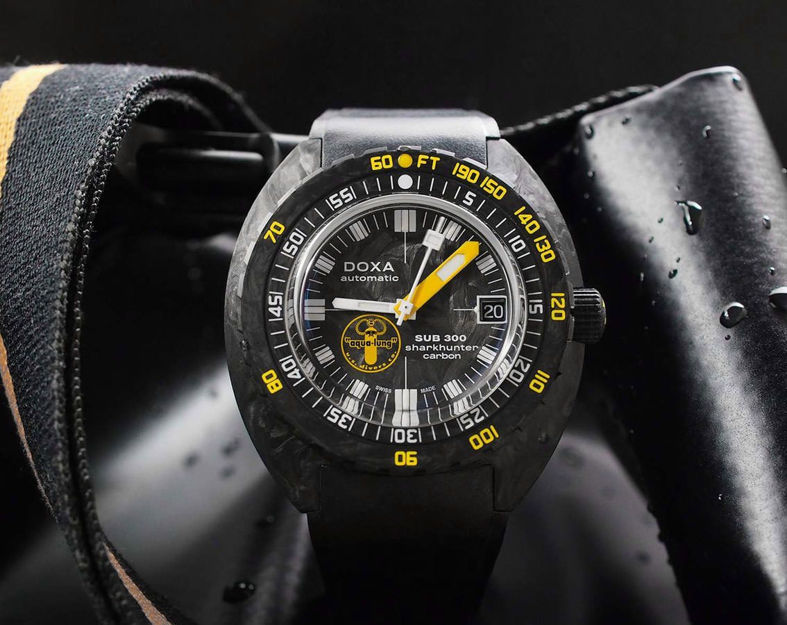 Doxa Sharkhunter 42.5 mm Watch in Black Dial For Men - 6