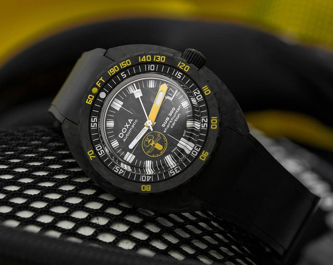 Doxa Sharkhunter 42.5 mm Watch in Black Dial For Men - 8