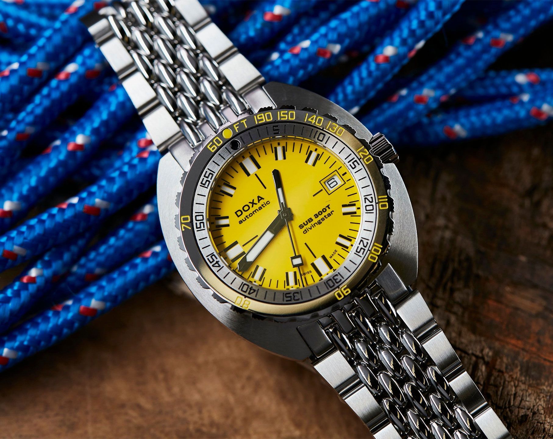 Doxa Divingstar 42.5 mm Watch in Yellow Dial For Men - 4