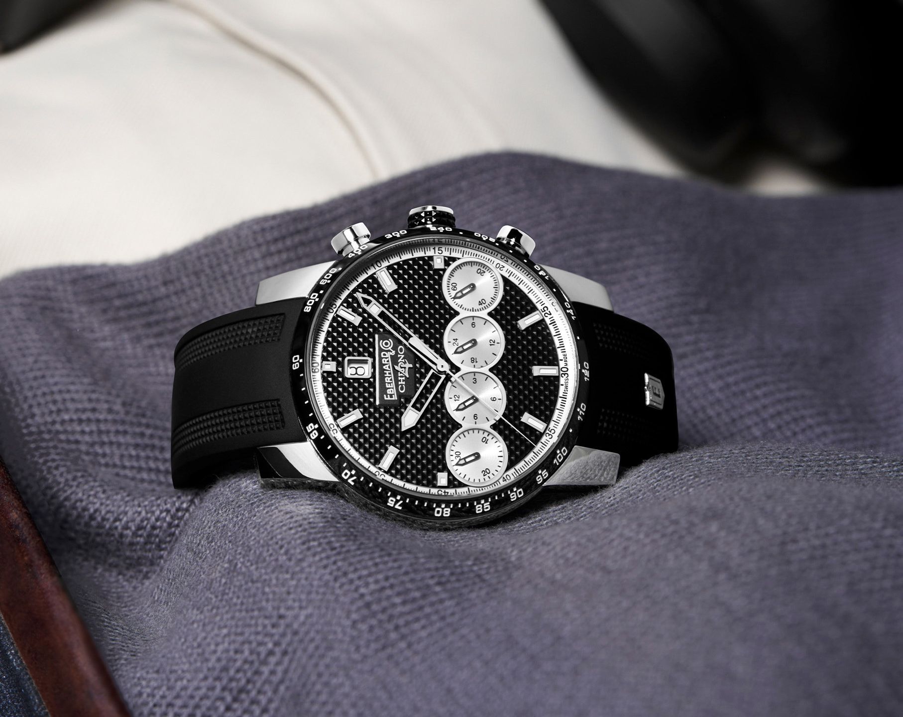 Eberhard & Co. Chrono 4 Chrono 4 "21-42" Black Dial 42 mm Automatic Watch For Men - 4