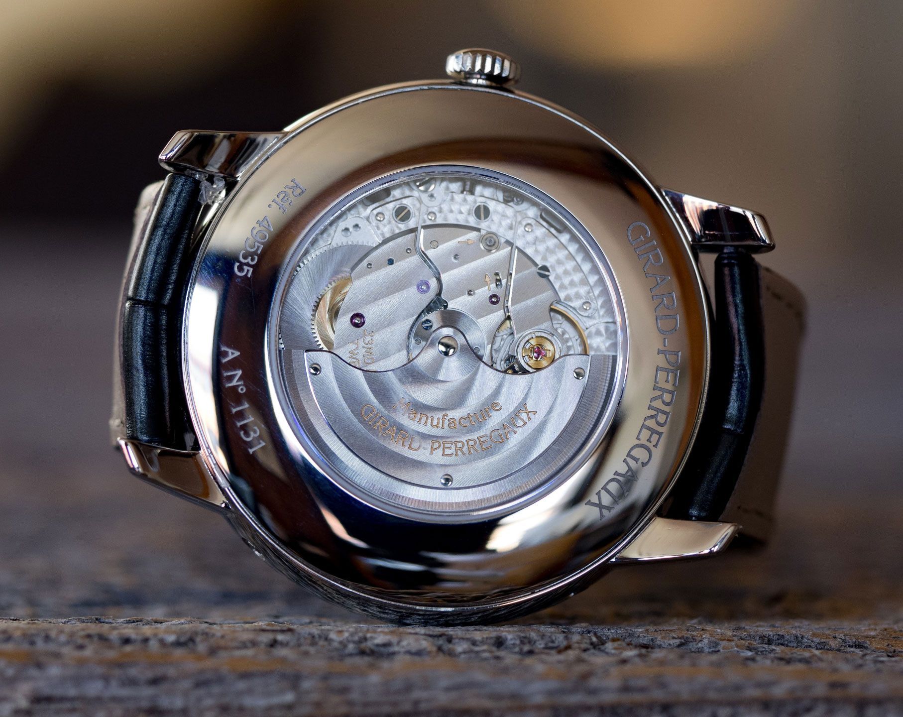 Girard-Perregaux Full Calendar 40 mm Watch in Silver Dial For Men - 8