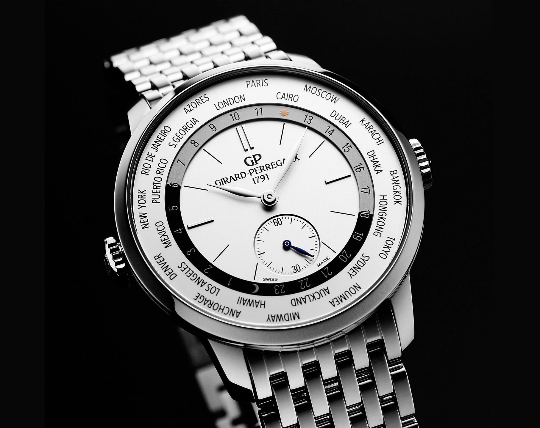Girard-Perregaux 1966 WW.TC Silver Dial 40 mm Automatic Watch For Men - 3