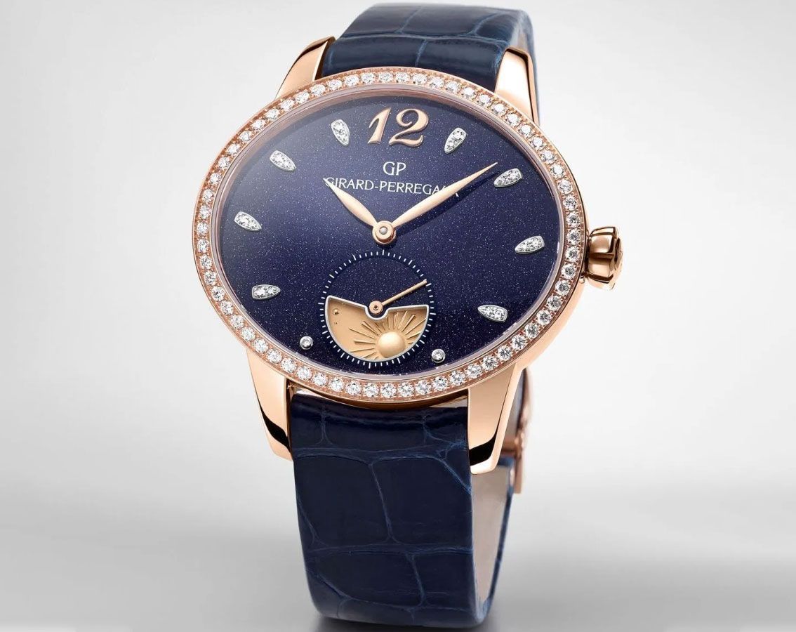 Girard-Perregaux Day and Night 30.44 mm Watch in Blue Dial For Women - 2