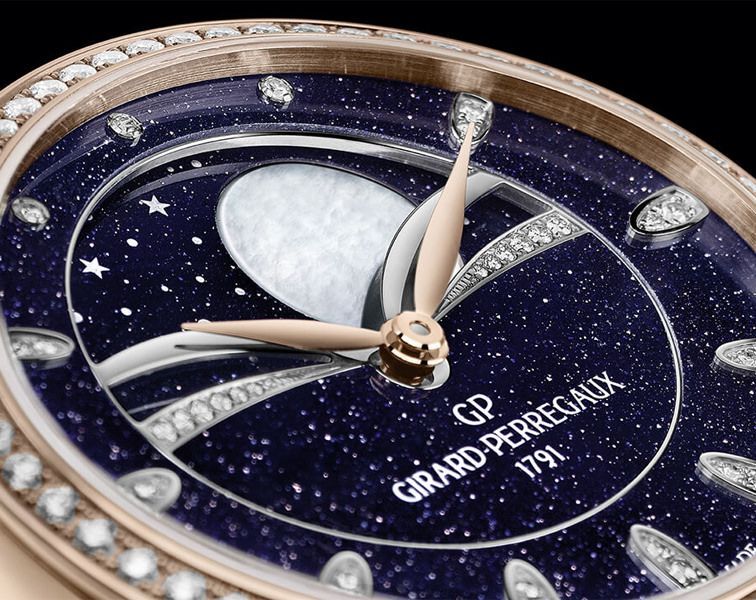 Girard-Perregaux Moon Phases 30.40 mm Watch in Blue Dial For Women - 3