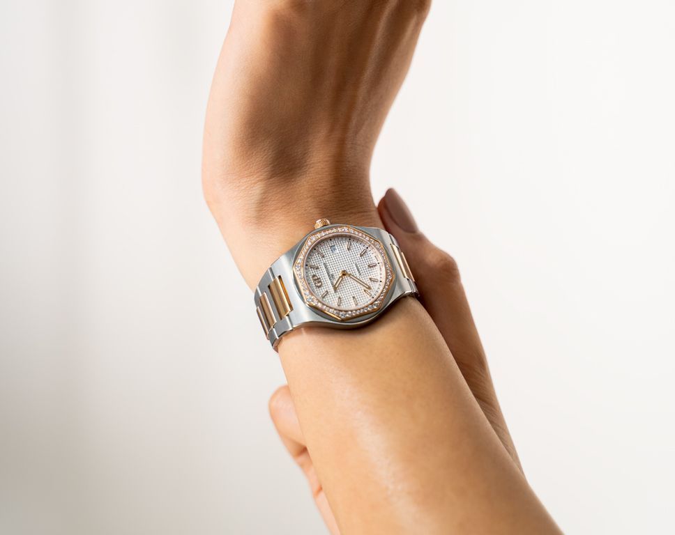 Girard-Perregaux Classic Laureato 34 mm Watch in Silver Dial For Women - 6