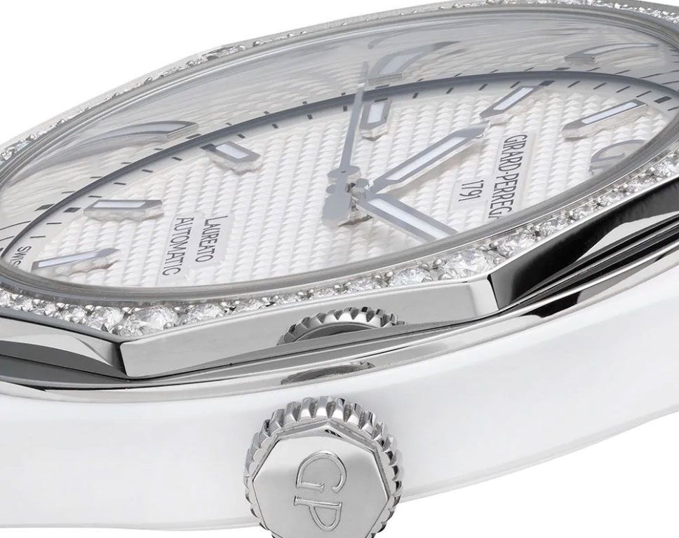 Girard-Perregaux Classic Laureato 38 mm Watch in White Dial For Women - 6