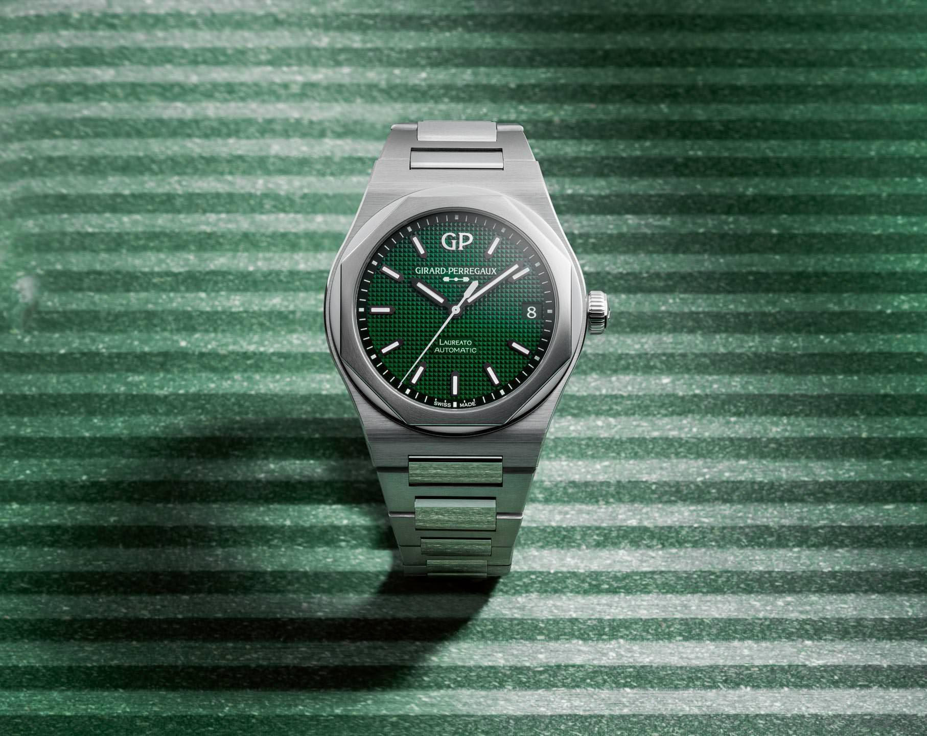 Girard-Perregaux Laureato Classic Laureato Green Dial 42 mm Automatic Watch For Men - 6