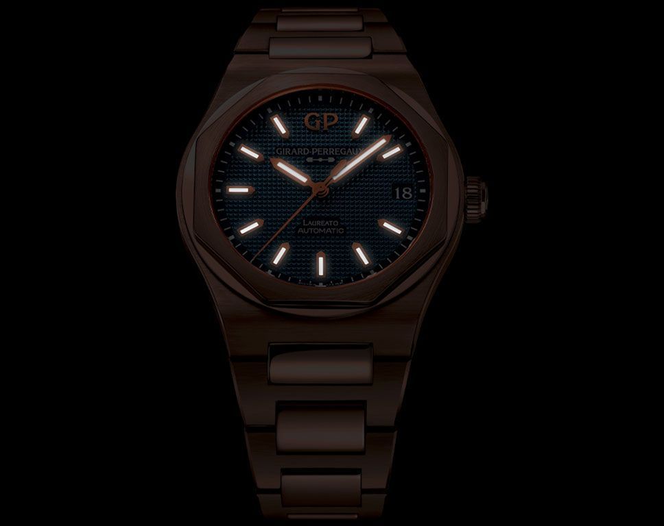Girard-Perregaux Laureato Classic Laureato Blue Dial 42 mm Automatic Watch For Men - 6