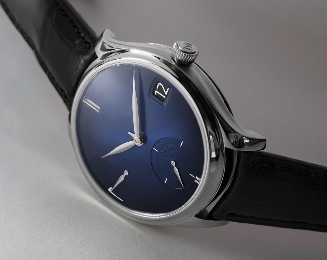 H. Moser & Cie. Endeavour Perpetual Calendar Blue Dial 42 mm Manual Winding Watch For Men - 2