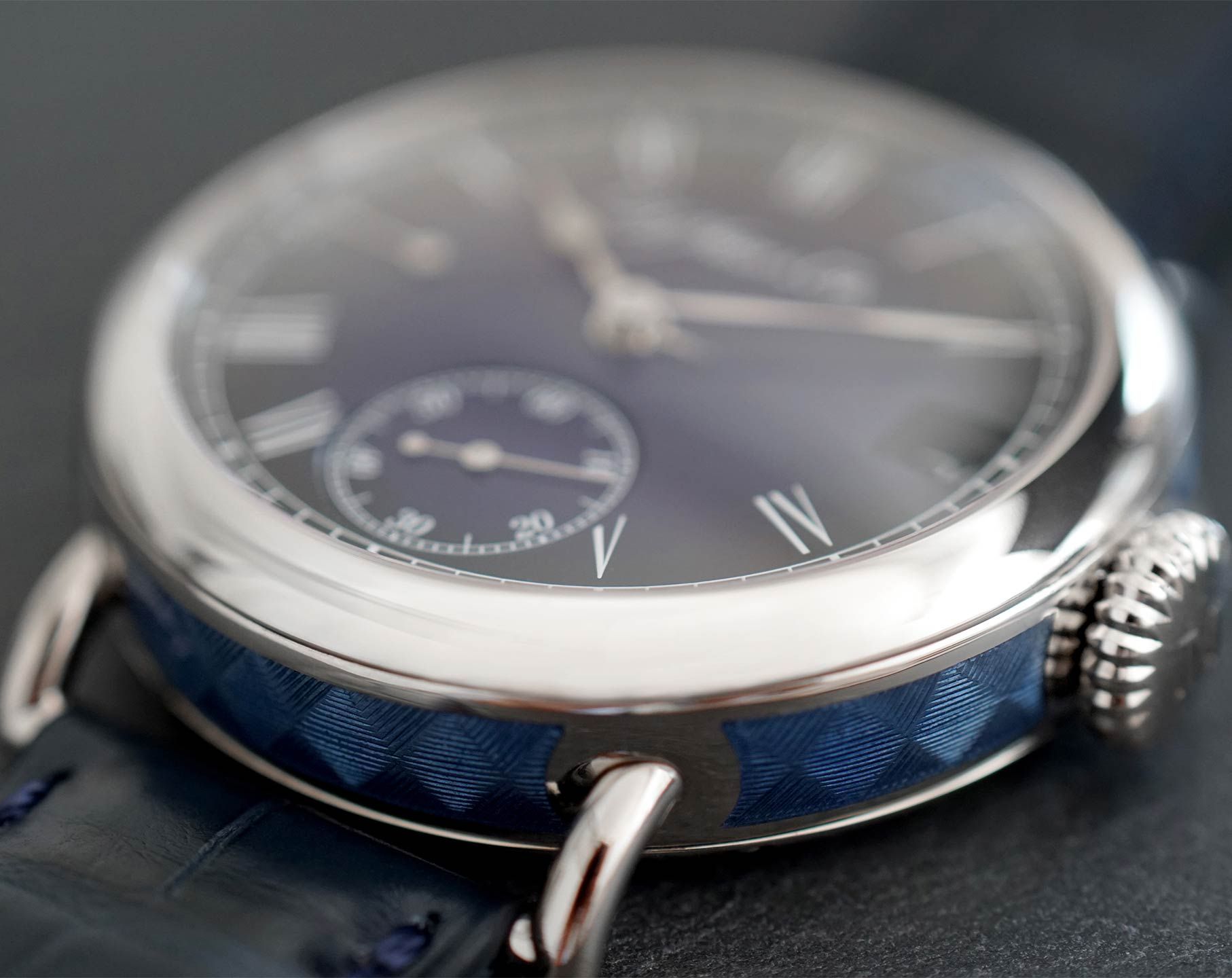 H. Moser & Cie. Heritage Perpetual Calendar Blue Dial 42 mm Manual Winding Watch For Men - 2