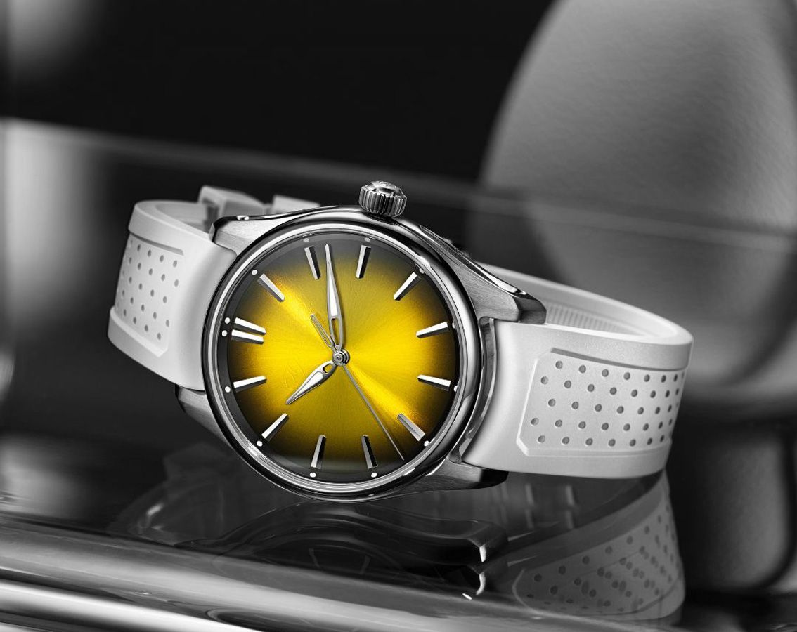 H. Moser & Cie. Pioneer Centre Seconds Yellow Dial 40 mm Automatic Watch For Men - 3