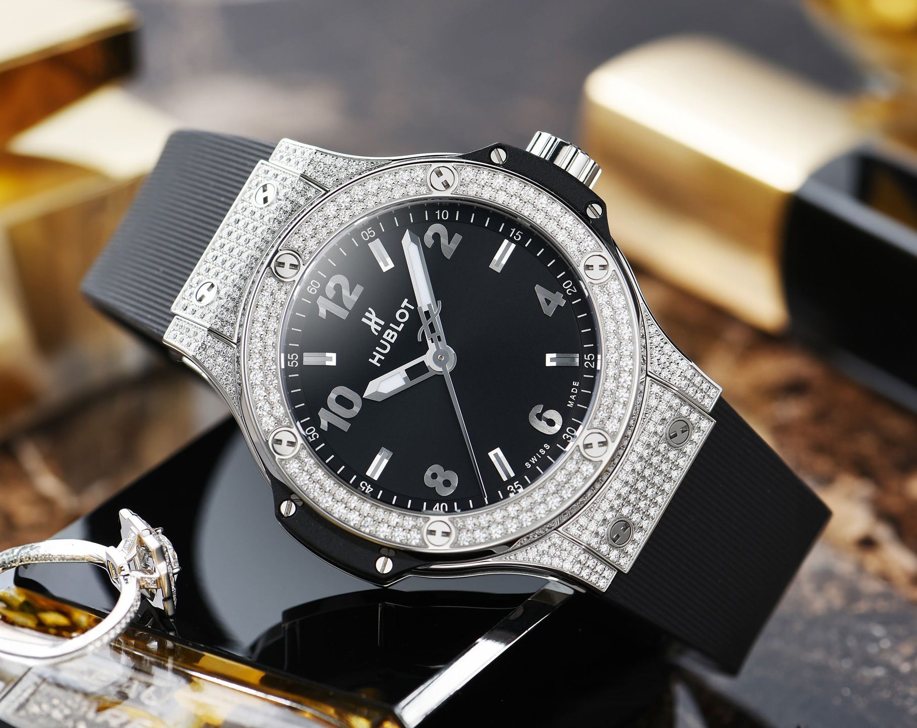 Hublot Big Bang Original Black Dial 38 mm Quartz Watch For Women - 4
