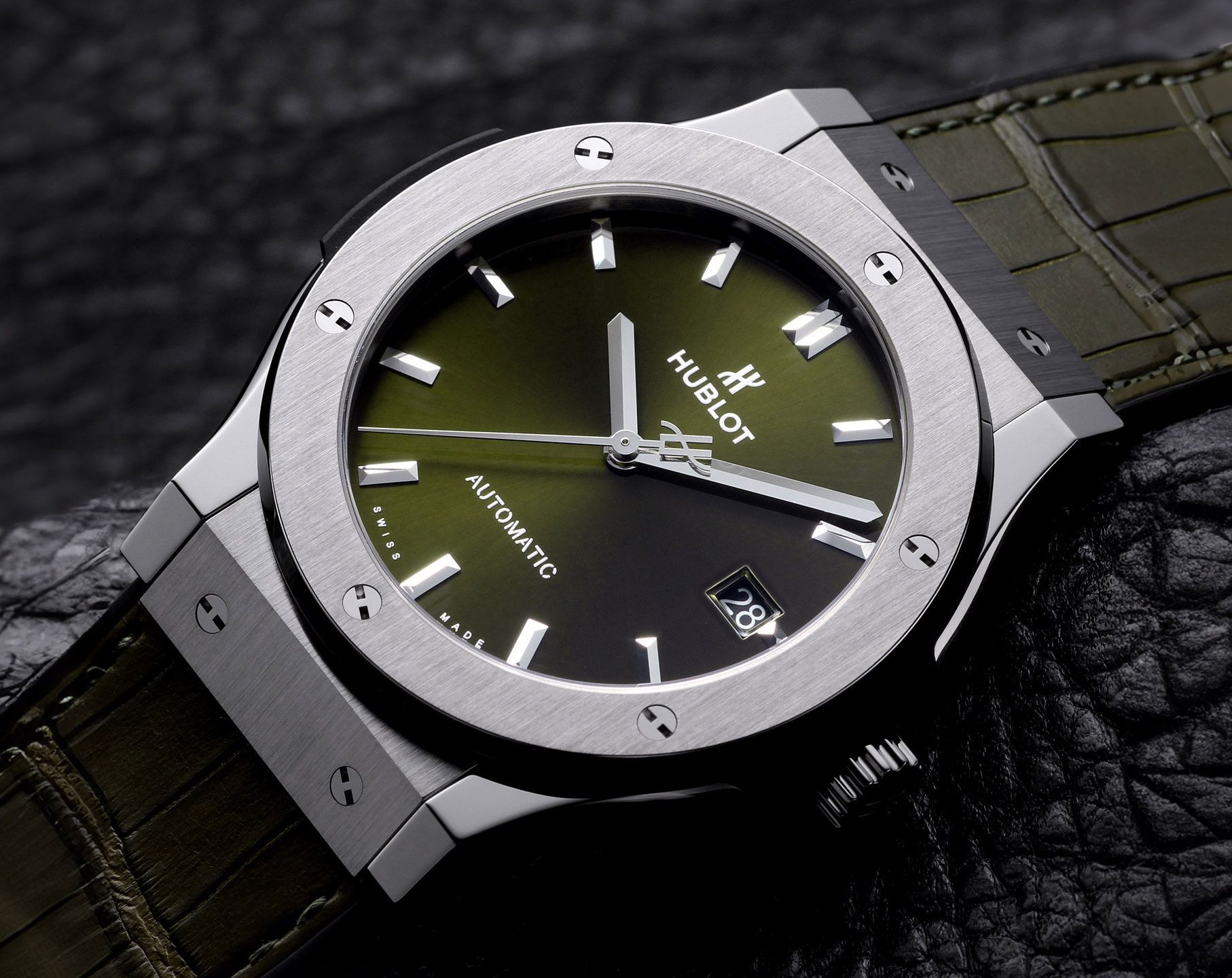 Hublot Classic Fusion 3-Hands Green Dial 45 mm Automatic Watch For Men - 2