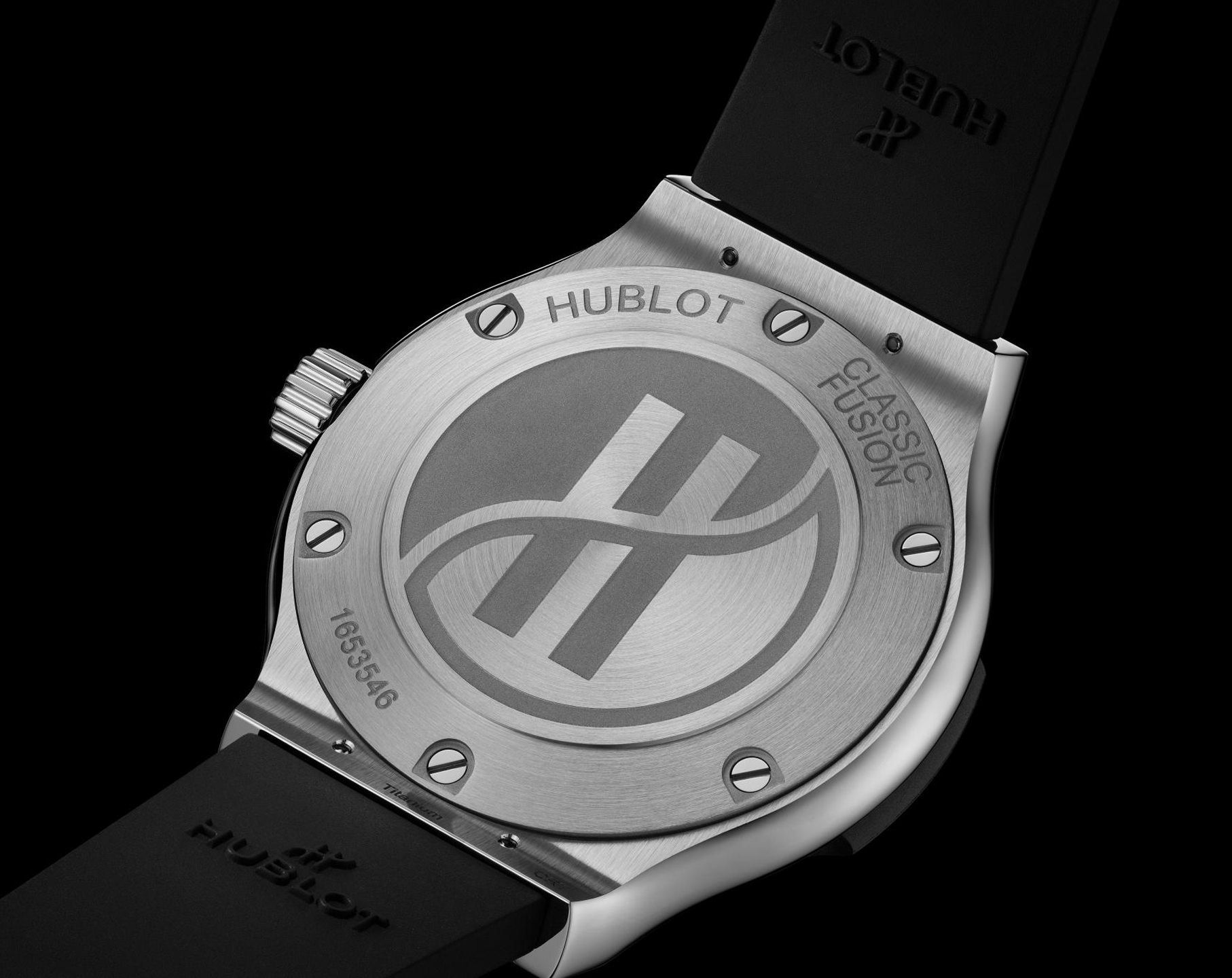 Hublot Classic Fusion 3-Hands Black Dial 33 mm Quartz Watch For Women - 4
