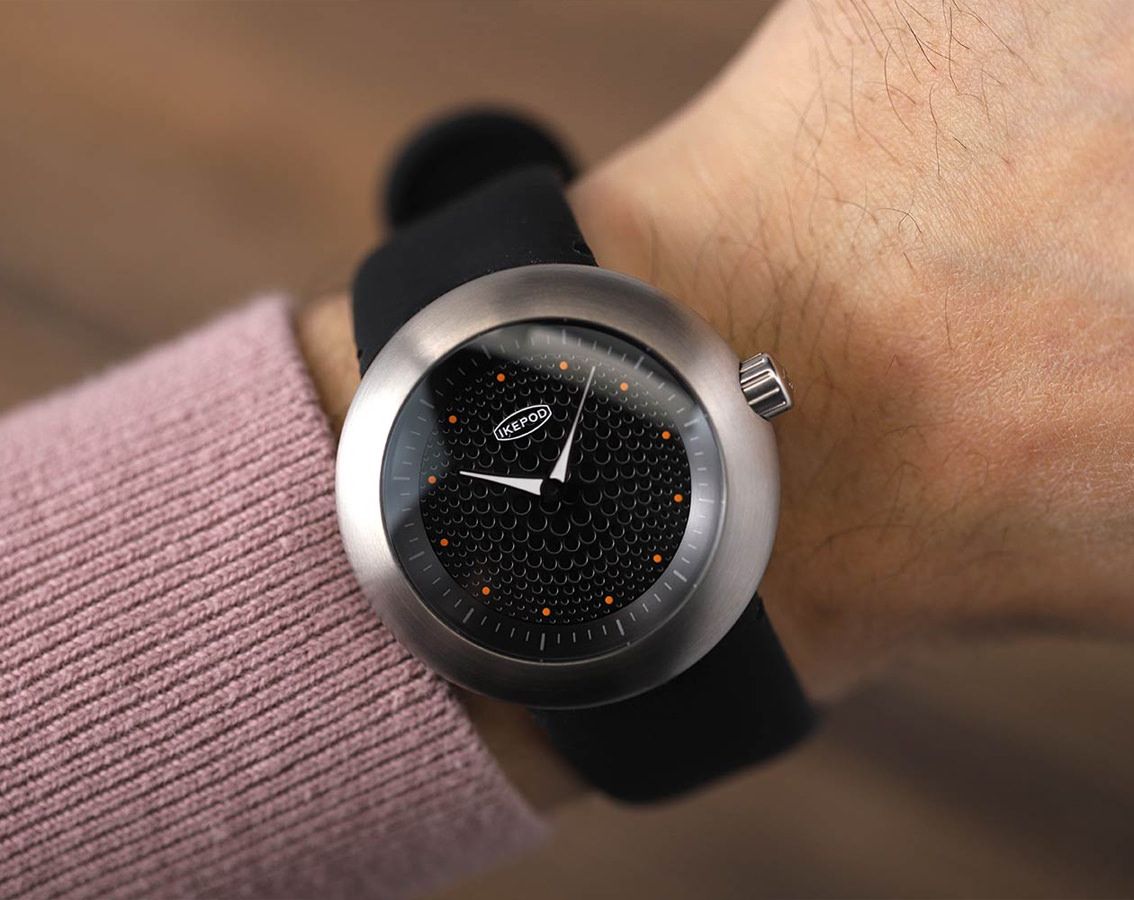 N*I様 IKEPOD DUOPOD ブラック Ikepod Duopod 004 – Dots – The Watch Pages