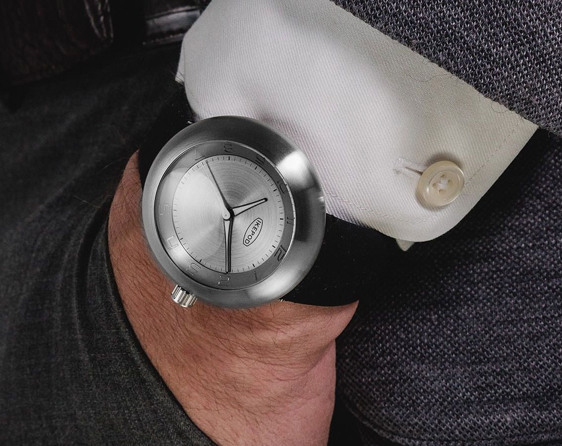 Ikepod  46 mm Watch in Grey Dial For Men - 3