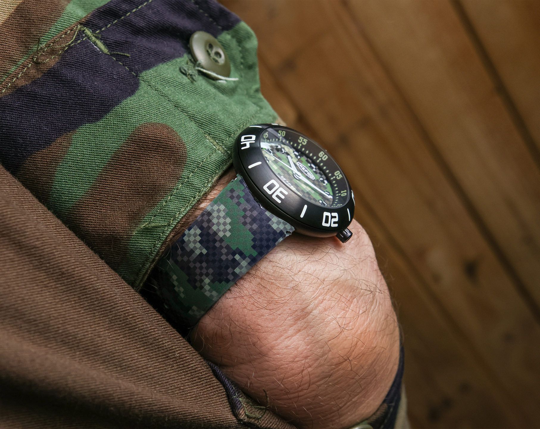 Ikepod Seapod  Khaki Dial 46 mm Automatic Watch For Men - 6