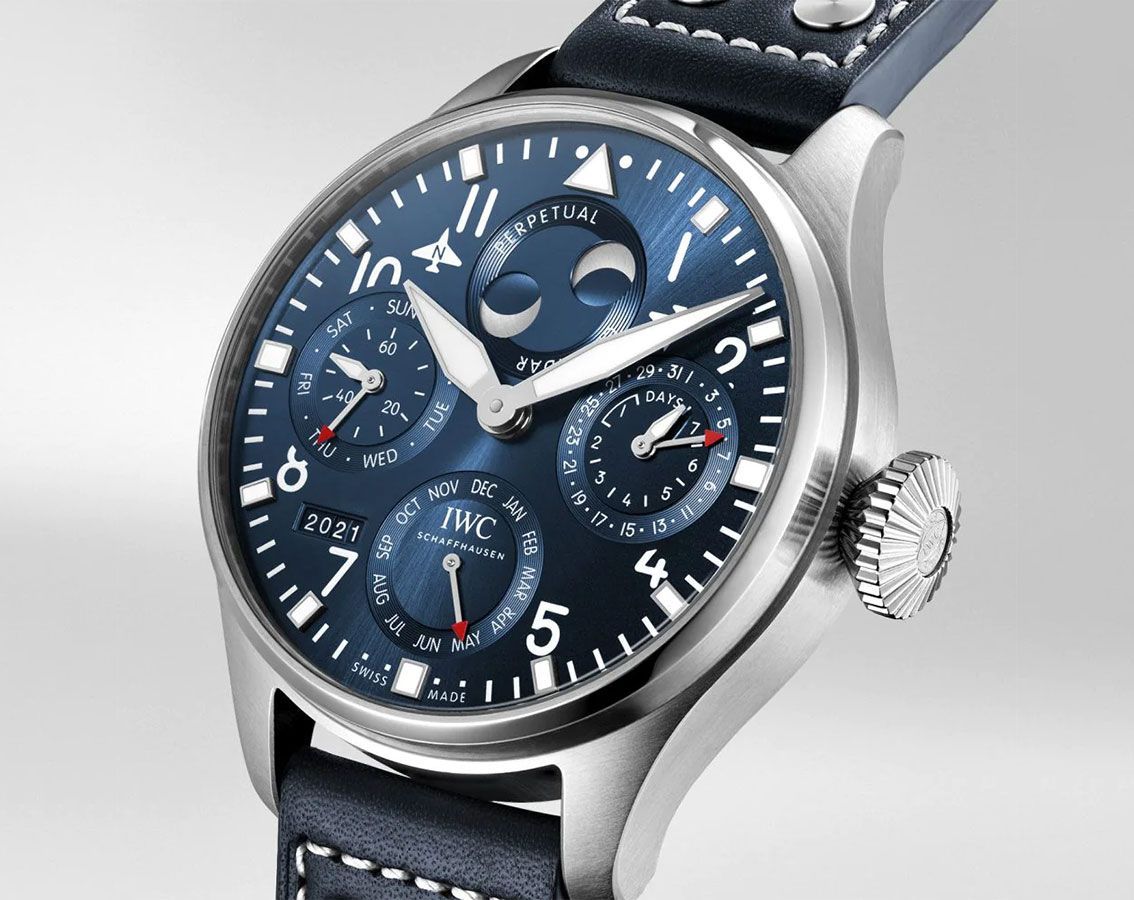 IWC Pilot’s Watches Classic Blue Dial 46.2 mm Automatic Watch For Men - 6