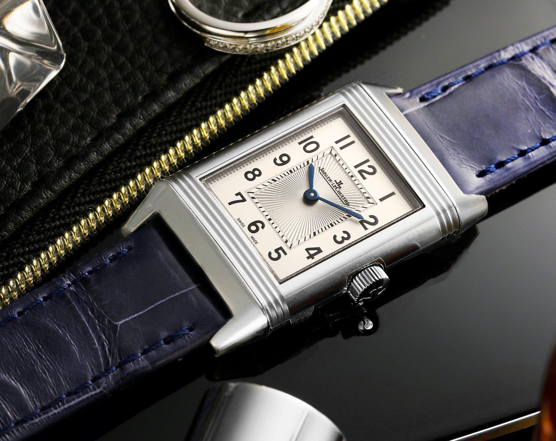 Jaeger-LeCoultre Reverso Reverso Classic Silver Dial 35.78 mm Manual Winding Watch For Women - 6