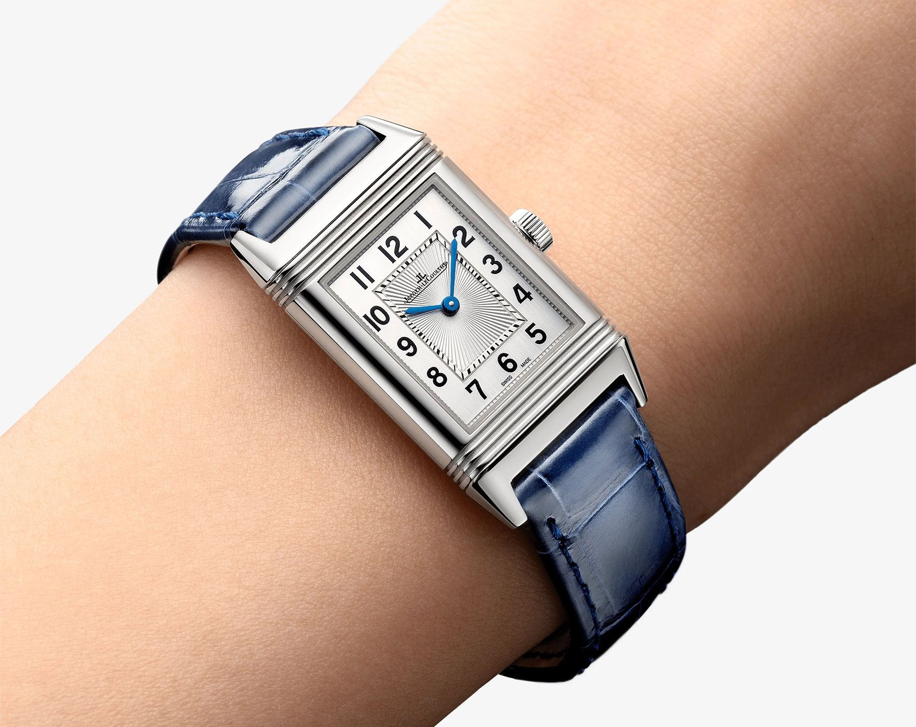 Jaeger-LeCoultre Reverso Reverso Classic Silver Dial 21 mm Manual Winding Watch For Women - 4