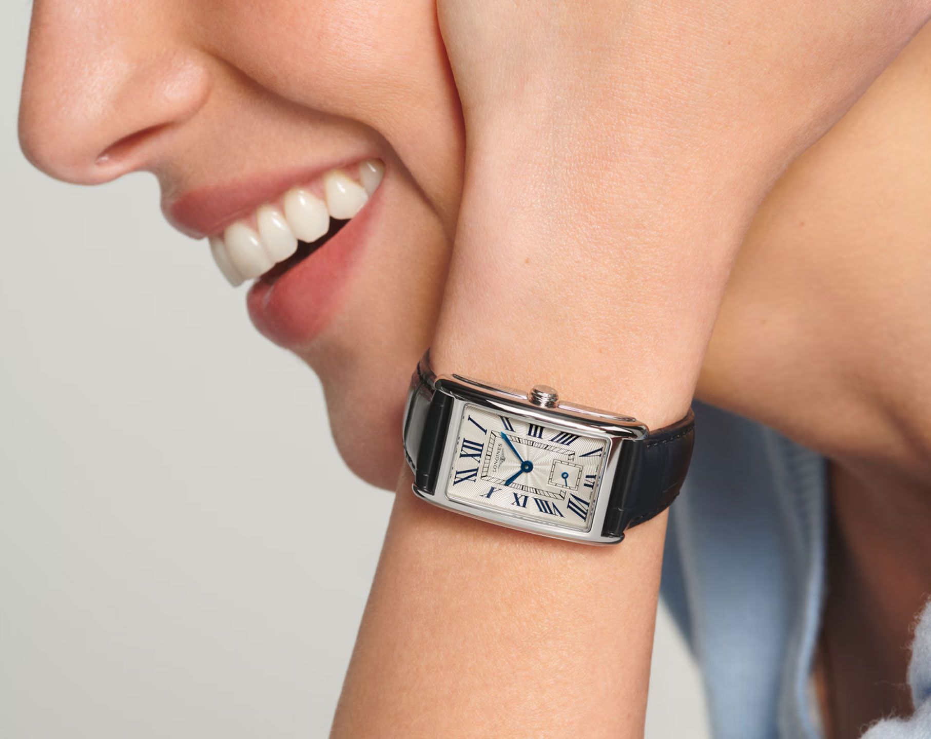 Longines Elegance Longines DolceVita Silver Dial 23.30 mm Quartz Watch For Women - 4