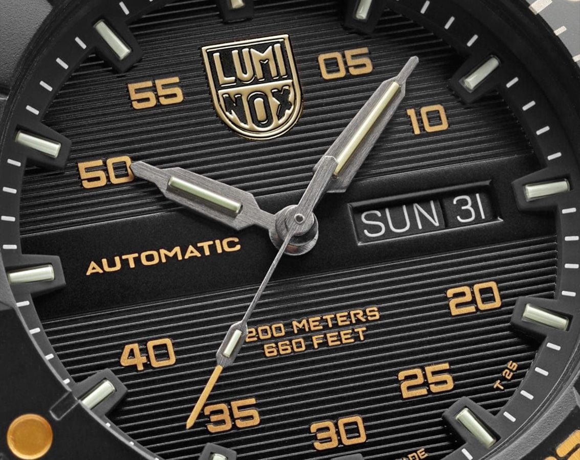 Luminox Master Carbon SEAL Automatic Men Watches in Round case Black Dial