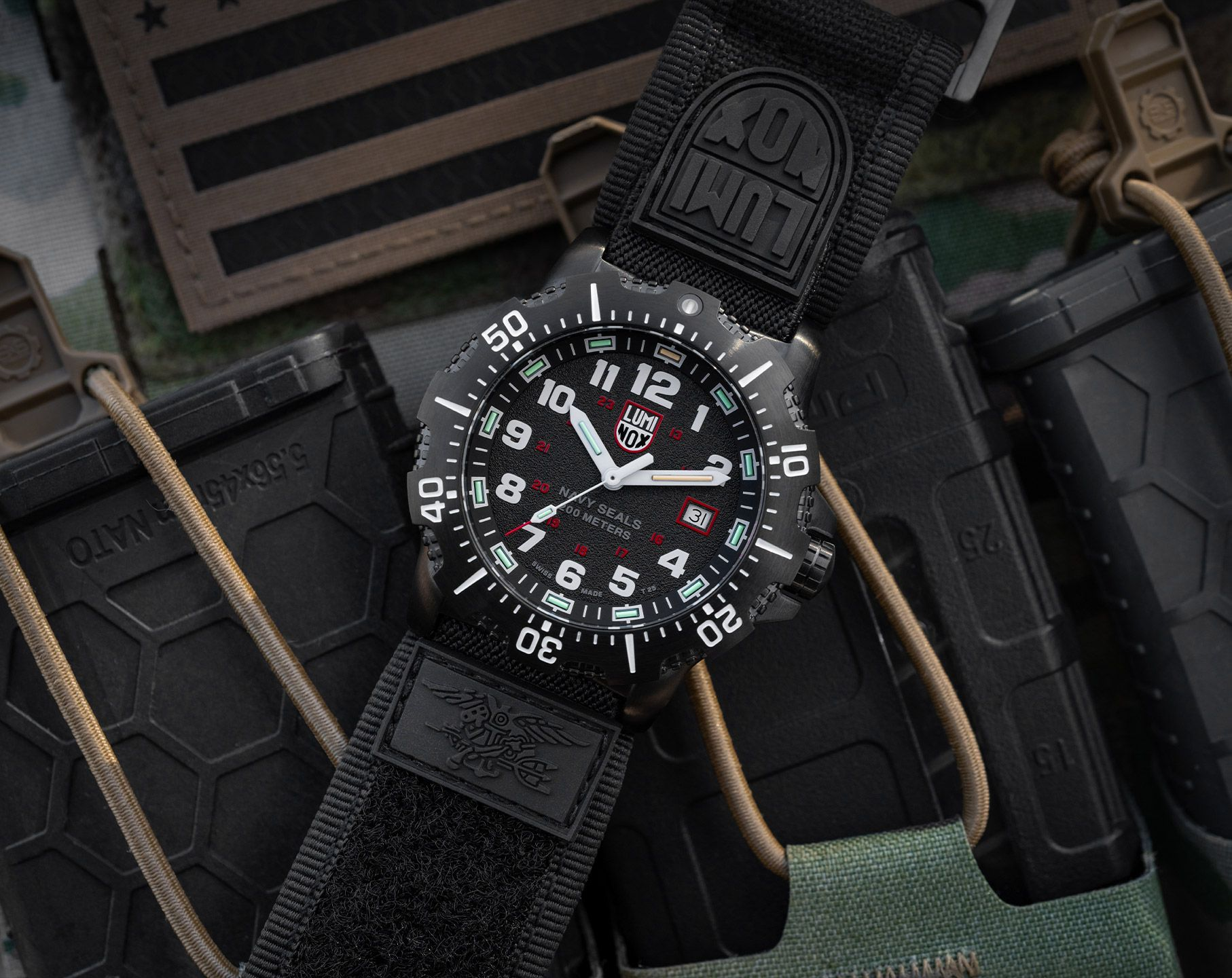 Luminox