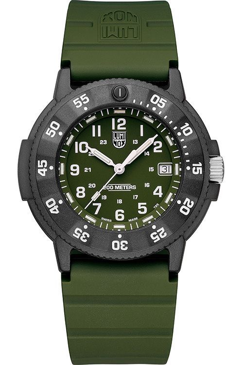 Luminox green watch new arrivals