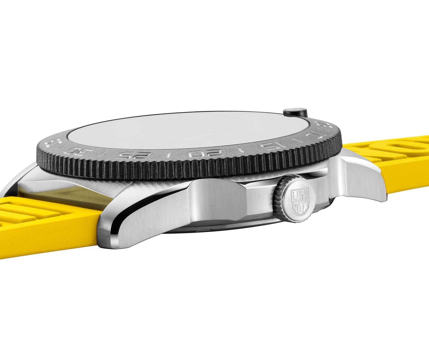 Luminox Pacific Diver  Yellow Dial 44 mm Quartz Watch For Men - 3