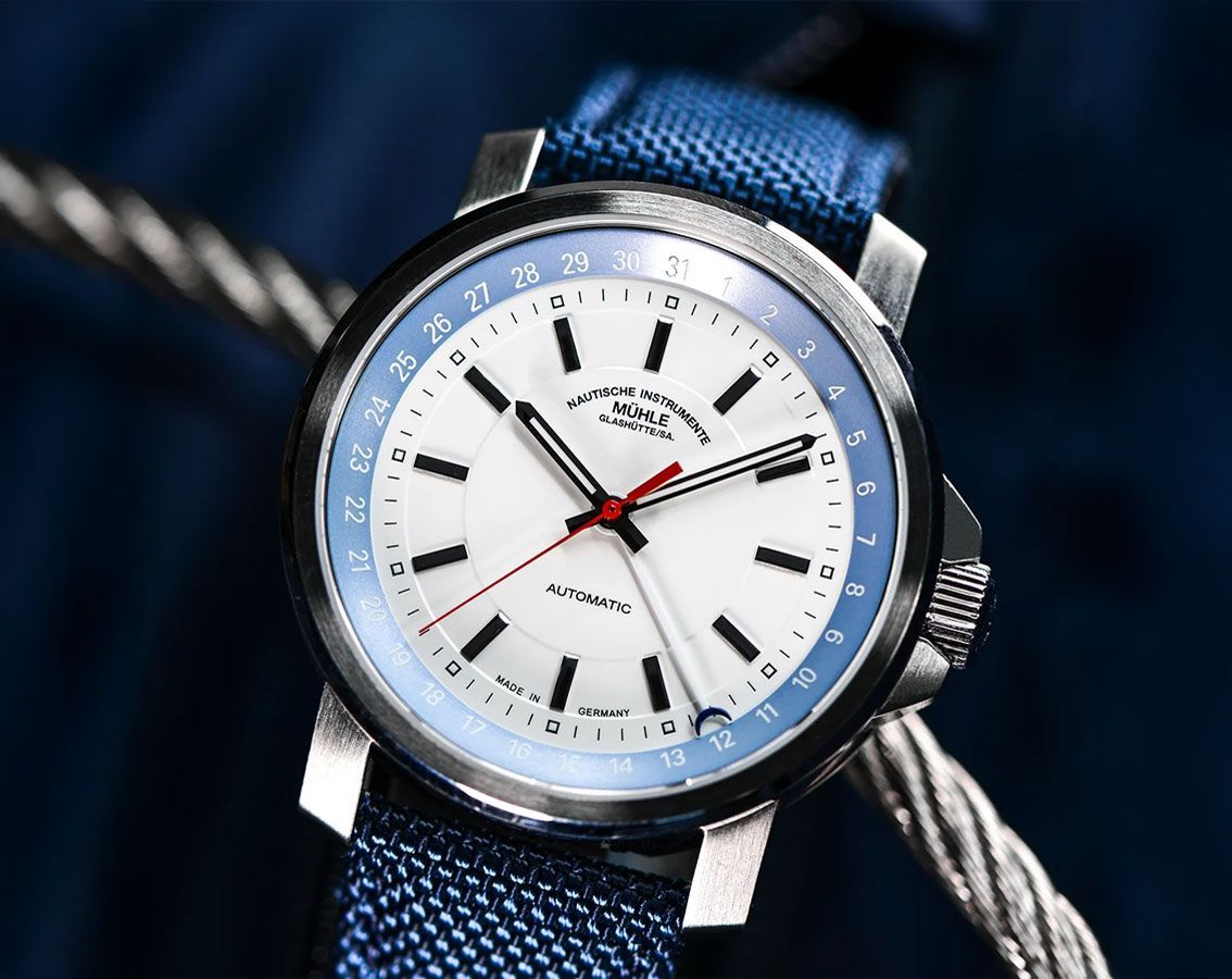 Mühle-Glashütte 29er  White Dial 42.4 mm Automatic Watch For Men - 3