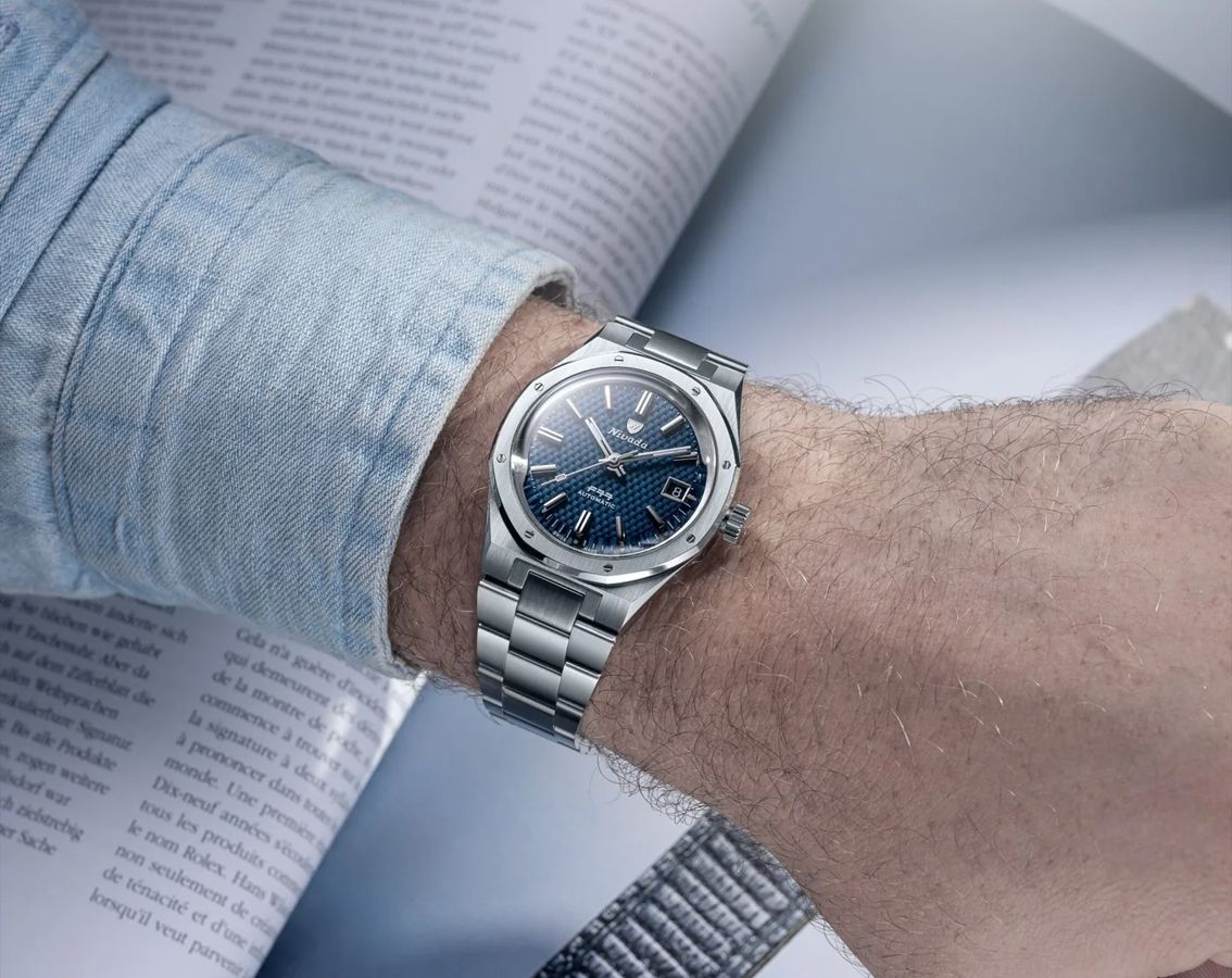 Nivada Grenchen F77 Automatic Watch | 69041A77B